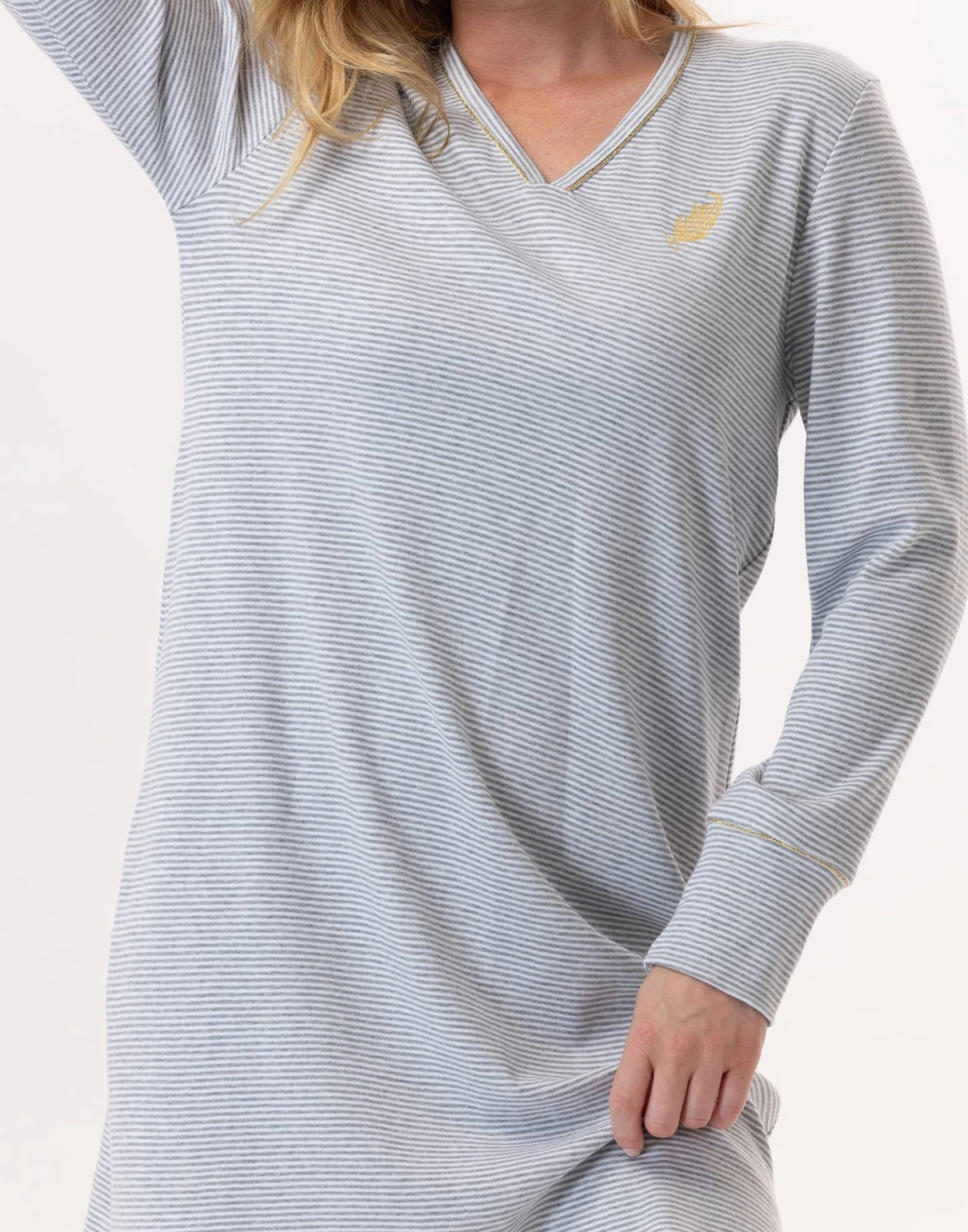 Chemise De Nuit En CotonGARANCE 801Gris Chine/Blanc 2 Chemise De Nuit En CotonGARANCE 801Gris Chine/Blanc – Image 2