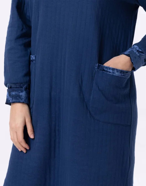 Chemise De Nuit En Coton Matelassé PILLOW 801 Prusse 11 Chemise De Nuit En Coton Matelassé PILLOW 801 Prusse -Pyjama Chic Femme Magasin chemise de nuit en coton matelasse pillow 801 prusse 2