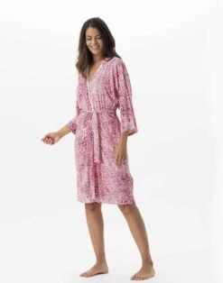 Kimono Imprimé En Viscose élasthanne VICTORIA 760 Fraise -Pyjama Chic Femme Magasin kimono imprime en viscose elasthanne victoria 760 fraise 3