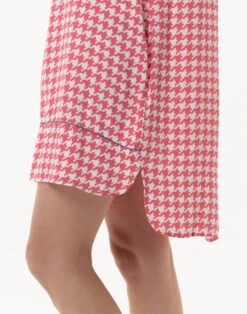 Liquette En 100% Viscose Pied-de-poule COCOTTE 705 Fraise -Pyjama Chic Femme Magasin liquette en 100 viscose pied de poule cocotte 705 fraise 4