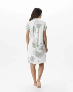 Liquette Motif Végétal En 100% Viscose GINKGO 705 Kaki 9 Liquette Motif Végétal En 100% Viscose GINKGO 705 Kaki -Pyjama Chic Femme Magasin liquette motif vegetal en 100 viscose ginkgo 705 kaki 4