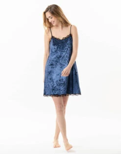 Nuisette En Panne De Velours PLATINE 803 Bleu -Pyjama Chic Femme Magasin nuisette en panne de velours platine 803 bleu 3