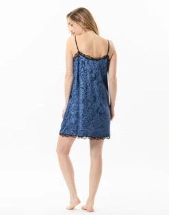 Nuisette En Panne De Velours PLATINE 803 Bleu -Pyjama Chic Femme Magasin nuisette en panne de velours platine 803 bleu 4
