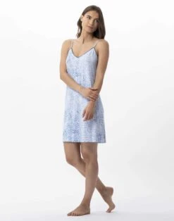 Nuisette Imprimée En Viscose élasthanne VICTORIA 703 Ciel -Pyjama Chic Femme Magasin nuisette imprimee en viscose elasthanne victoria 703 ciel 2