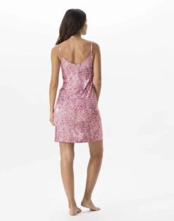 Nuisette Imprimée En Viscose élasthanne VICTORIA 703 Fraise -Pyjama Chic Femme Magasin nuisette imprimee en viscose elasthanne victoria 703 fraise 4