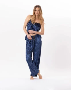 Pantalon En Panne De Velours PLATINE 880 Bleu 15 Pantalon En Panne De Velours PLATINE 880 Bleu -Pyjama Chic Femme Magasin pantalon en panne de velours platine 880 bleu 5