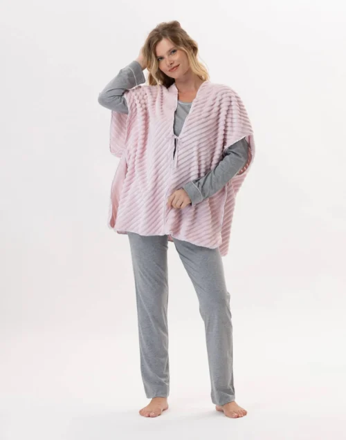 Poncho En Peluche Flanelle ESSENTIEL H56RL Bois De Rose -Pyjama Chic Femme Magasin poncho en peluche flanelle essentiel h56rl bois de rose 2