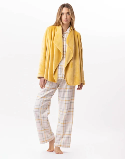 Veste En Peluche Flanelle ESSENTIEL 873 Pollen -Pyjama Chic Femme Magasin veste en peluche flanelle essentiel 873 pollen 2