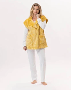 Veste En Peluche Flanelle ESSENTIEL 876 Pollen -Pyjama Chic Femme Magasin veste en peluche flanelle essentiel 876 pollen 3