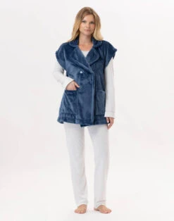 Veste En Peluche Flanelle ESSENTIEL 876 Prusse -Pyjama Chic Femme Magasin veste en peluche flanelle essentiel 876 prusse 2