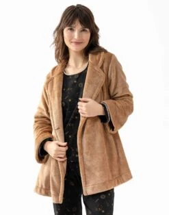 Veste En Peluche Flanelle ESSENTIEL H77A Doré -Pyjama Chic Femme Magasin veste en peluche flanelle essentiel h77a dore 2