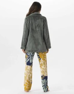 Veste En Peluche Flanelle ESSENTIEL H77A Lichen -Pyjama Chic Femme Magasin veste en peluche flanelle essentiel h77a lichen 4