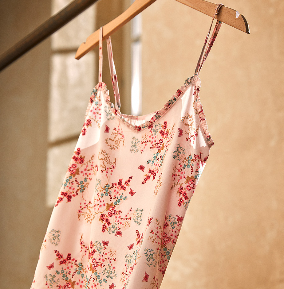 Pyjama Chic Femme Magasin -Pyjama Chic Femme Magasin visuel homepage AH25 5